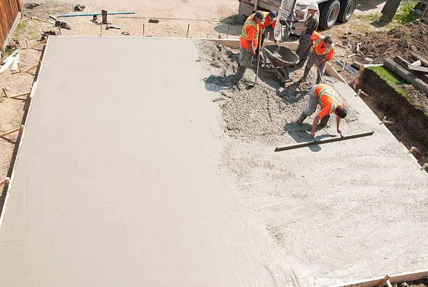 Best Commercial Concrete Services in Yale, MI